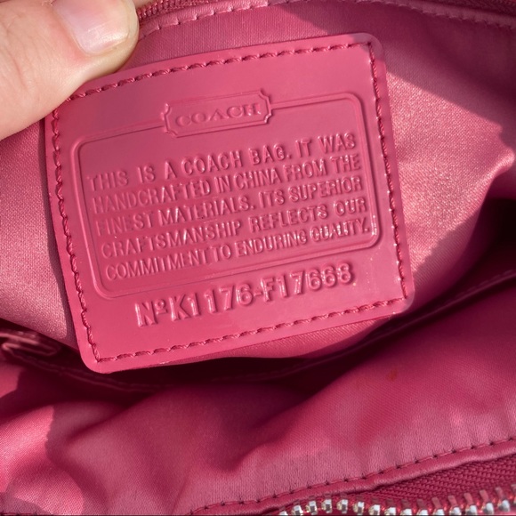 Coach Signature Quilted Stitch Nylon Tote bag - Picture 8 of 8